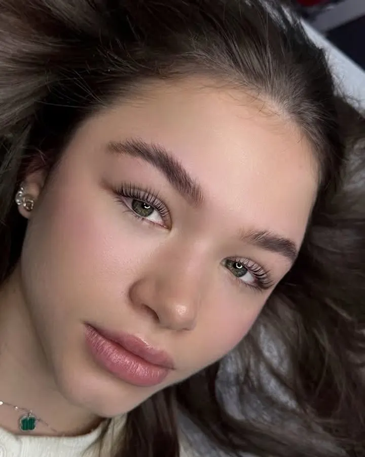 stylizacja brwi Poznań – Wonderful Beauty 2